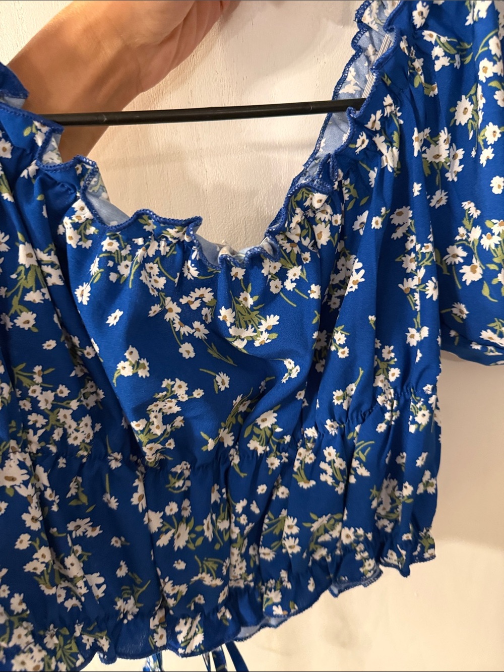 Blue Floral Puff-Sleeve Crop Top - Drawstring Bust and waist. - Picture 4 of 4